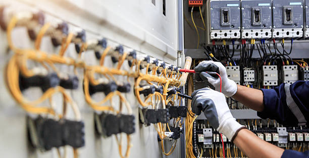 Professional Electrician technician working in North Charleston, SC